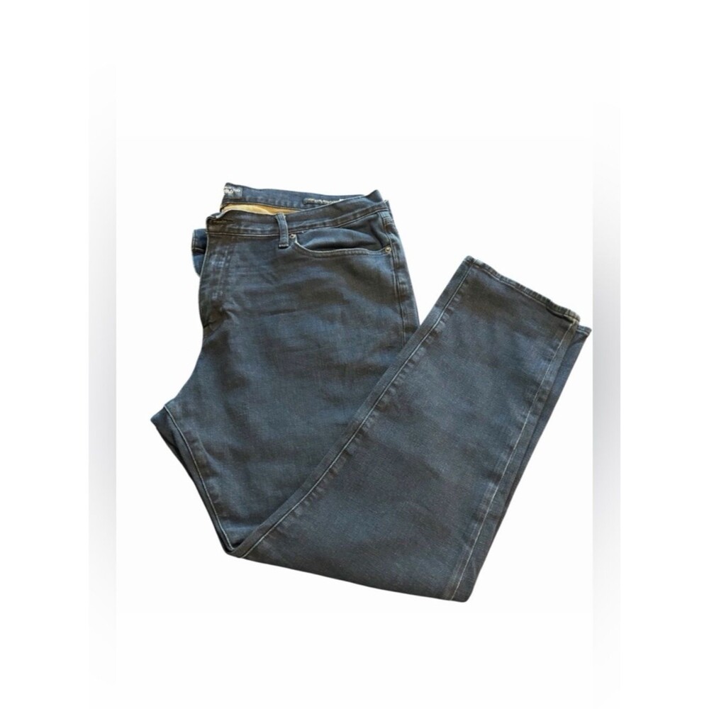 Lucky Brand Men’s Straight Fit Jeans Waist 40 –‎ Dark Wash Denim
